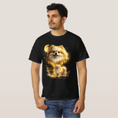 Pomeranian Smiling at the Moon Tシャツ (正面フル)
