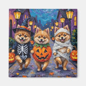 Pomeranian Trick-or-Treating in Halloween Costumes マグネット (正面)