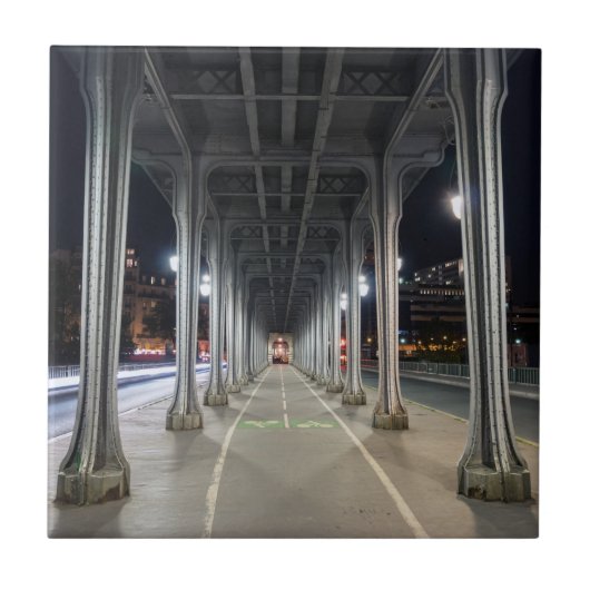 Pont de Bir-Hakeim at night – パリ,フランス タイル (正面)