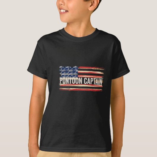 Pontoon Captain Patriotic Boating Fun Water Sport  Tシャツ (正面)