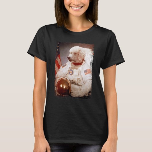 Poodle Astronaut Moon Space Mission Animal Astrona Tシャツ (正面)