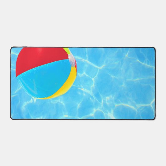 Pool Beach Ball デスクマット (正面)