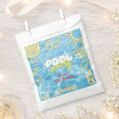 Pool summer neon vibes birthday party フェイバーバッグ (クリップ留めされた状態)