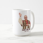 Pope Leo XIV Est 2025 Commemorative コーヒーマグカップ (正面右)