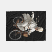 Pope Riding Bike Bicycle Catholic Church Bible Scr フリースブランケット (正面(横))