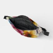 Porcelain Inspired Floral ファニーパック (見開き)