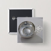 Porringer 1760年 缶バッジ (正面&裏面)