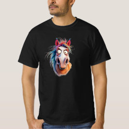 Portrait d'un cheval complètement dingue. tシャツ