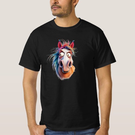 Portrait d'un cheval complètement dingue. tシャツ (正面)