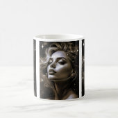 Portrait d'une beauté cosmique. コーヒーマグカップ (中央)