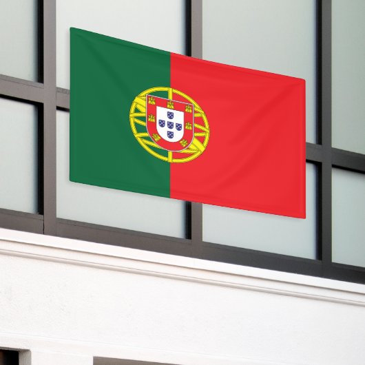 Portugal Flag 横断幕 (ビルの外側)
