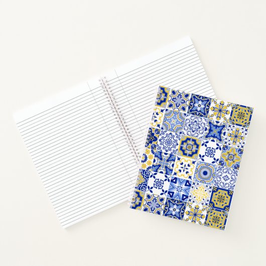 Portuguese Tiles Pattern  ノートブック (内部)
