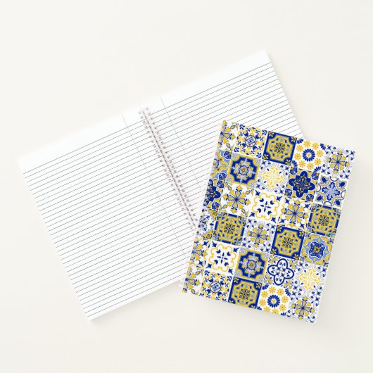 Portuguese Tiles Pattern ノートブック (内部)