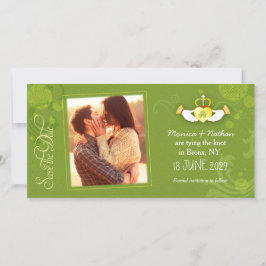 Posh Green Irishの結婚写真Save the Date Card セーブザデート