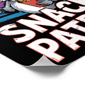 Possum Snacks Patrol With Flashlight And Chips Hum ポスター (角)