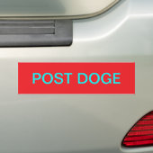 POST DOGE (赤/シアン) バンパーステッカー (車上)