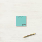 Post-It®メモ、7.6 x 7.6 cm ポストイット (デスク上)