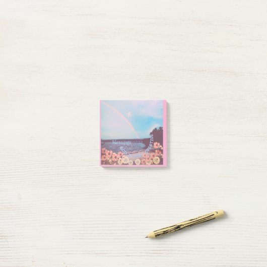 Post it notes " God is very Creative" ポストイット (デスク上)