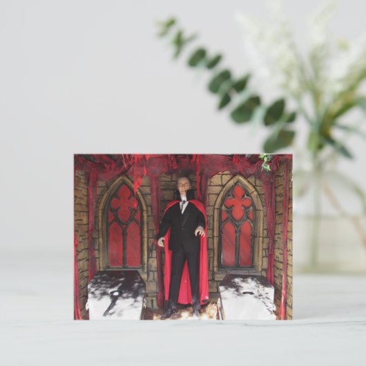 Postcrossing - Vampire Monster / Halloween ポストカード (スタンド正面)