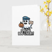 Postman Boo – Spooky Cute Halloween Ghost Delivery カード (黄色い花)