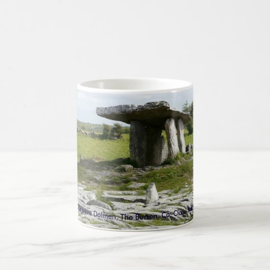 Poulnabrone Dolmen、The Burren、Clare、アイルランド コーヒーマグカップ (中央)