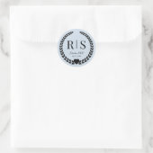 Powder Blue Wedding Monogram Initials ラウンドシール (バッグ)