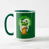 Powered by Beer St Patrick’s Day Shirt – caneca マグカップ (左)