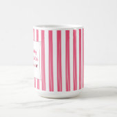 Powered by Caffeine and Cute Outfits Funny Pink  コーヒーマグカップ (中央)