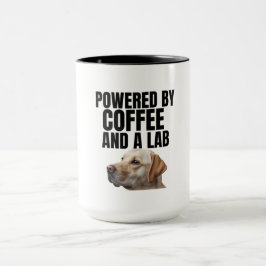 Powered by Coffee and a Lab – Yellow Lab – Coffee マグカップ