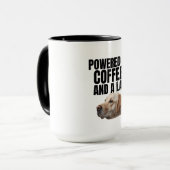 Powered by Coffee and a Lab – Yellow Lab – Coffee マグカップ (正面左)