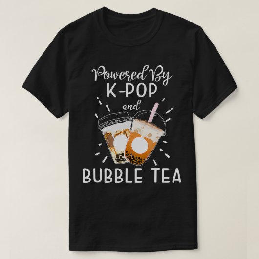 Powered By KPOP Boba Tea Bubble Tea Korean Gift Tシャツ (デザイン正面)