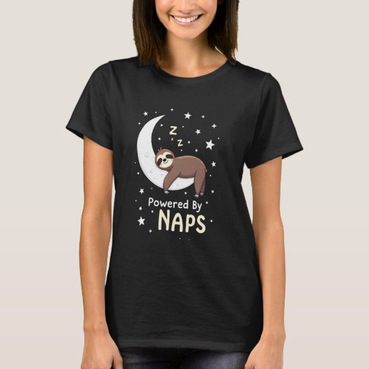 Powered by Naps Cute Sleepy Sloth Crescent Moon Dr Tシャツ (正面)