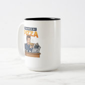 Powered by Pizza - Funny Programmer & Gamer at Wor ツートーンマグカップ (正面左)