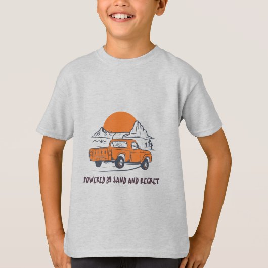 Powered By Sand And Regret Desert Camping Tシャツ (正面)
