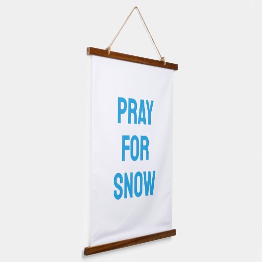 Pray for Snow, Winter Ski Cabin Decor 吊り下げ型タペストリー (傾斜あり)