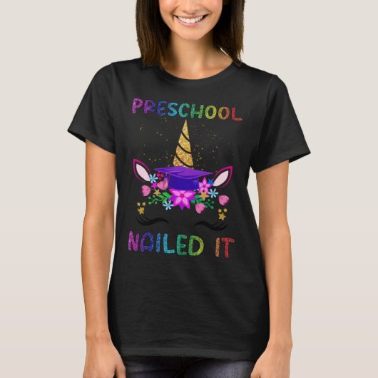 Pre K Nailed It Cute Unicorn Face Graduation Girls Tシャツ (正面)