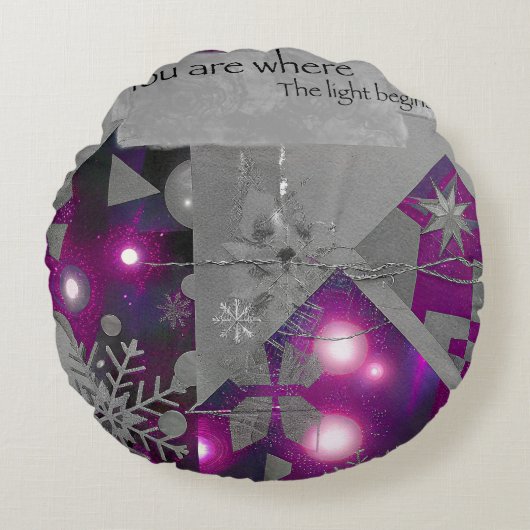 Precious Light – Violet Gem Round Pouf ラウンドクッション (正面)