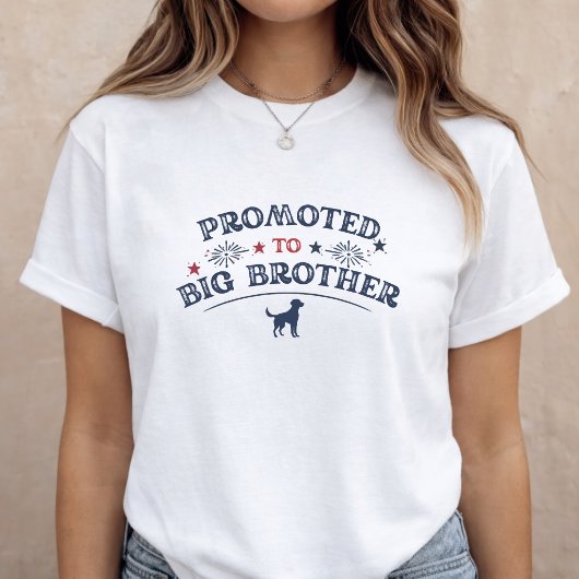 Pregnancy Announcement Dog Big Brother 4th of July Tシャツ