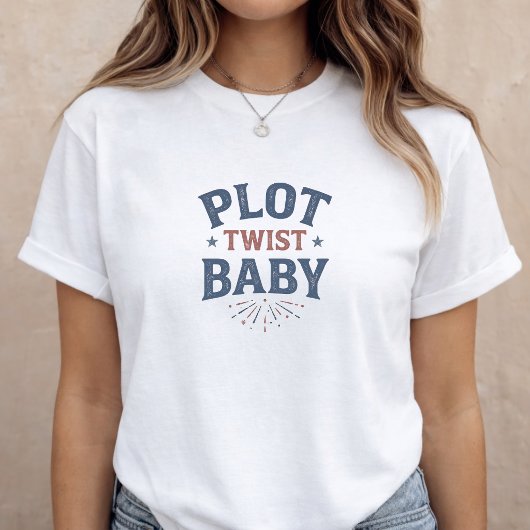 Pregnancy Announcement Mom to Be 4th of July Tシャツ