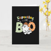 Pregnant Mom To Be Little Boo Funny Halloween Desi カード (黄色い花)