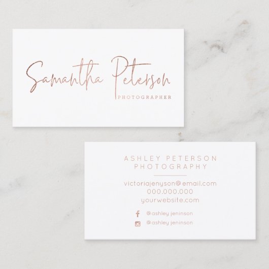 Premadeのロゴの写真撮影のミニマルなタイポグラフィの白 名刺 (正面/裏面)