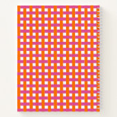Preppy Basket Weave – Hot Pink & Orange Monogram ノートブック (裏面)