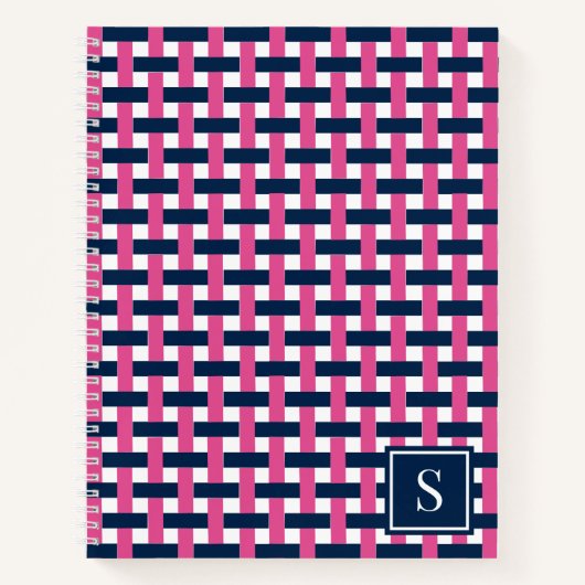 Preppy Basket Weave – Navy & Hot Pink Monogram ノートブック (正面)