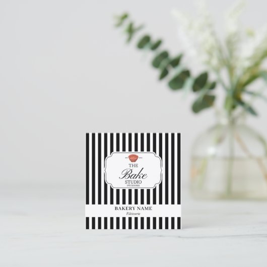 Preppy Black & White Stripes Bakery Logo QR Code スクエア名刺 (スタンド正面)