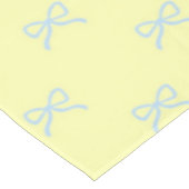 Preppy Chic Yellow & Blue Bow Pattern Spring  テーブルクロス (アングル)