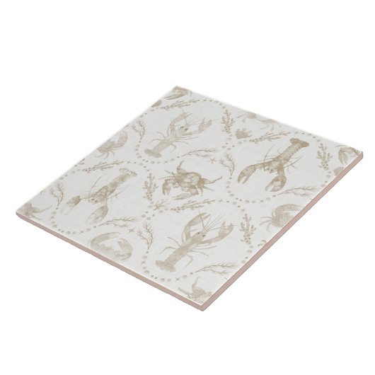 Preppy Coastal Lobsters and Crabs in Sandy Beige タイル (側面)