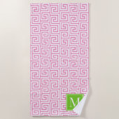 Preppy Greek Key Monogram – Pink & Lime Green ビーチタオル (正面)