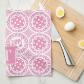 Preppy Pickleball Damask - Pink Dink Motif キッチンタオル (四つ折り)