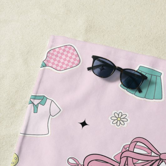 Preppy Pink Monogram Pickleball Gift for Her ビーチタオル (インサイチュ)