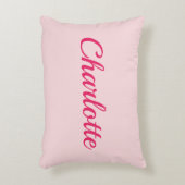 Preppy Pink Personalized Name Dorm Room Pillow アクセントクッション (正面(垂直))